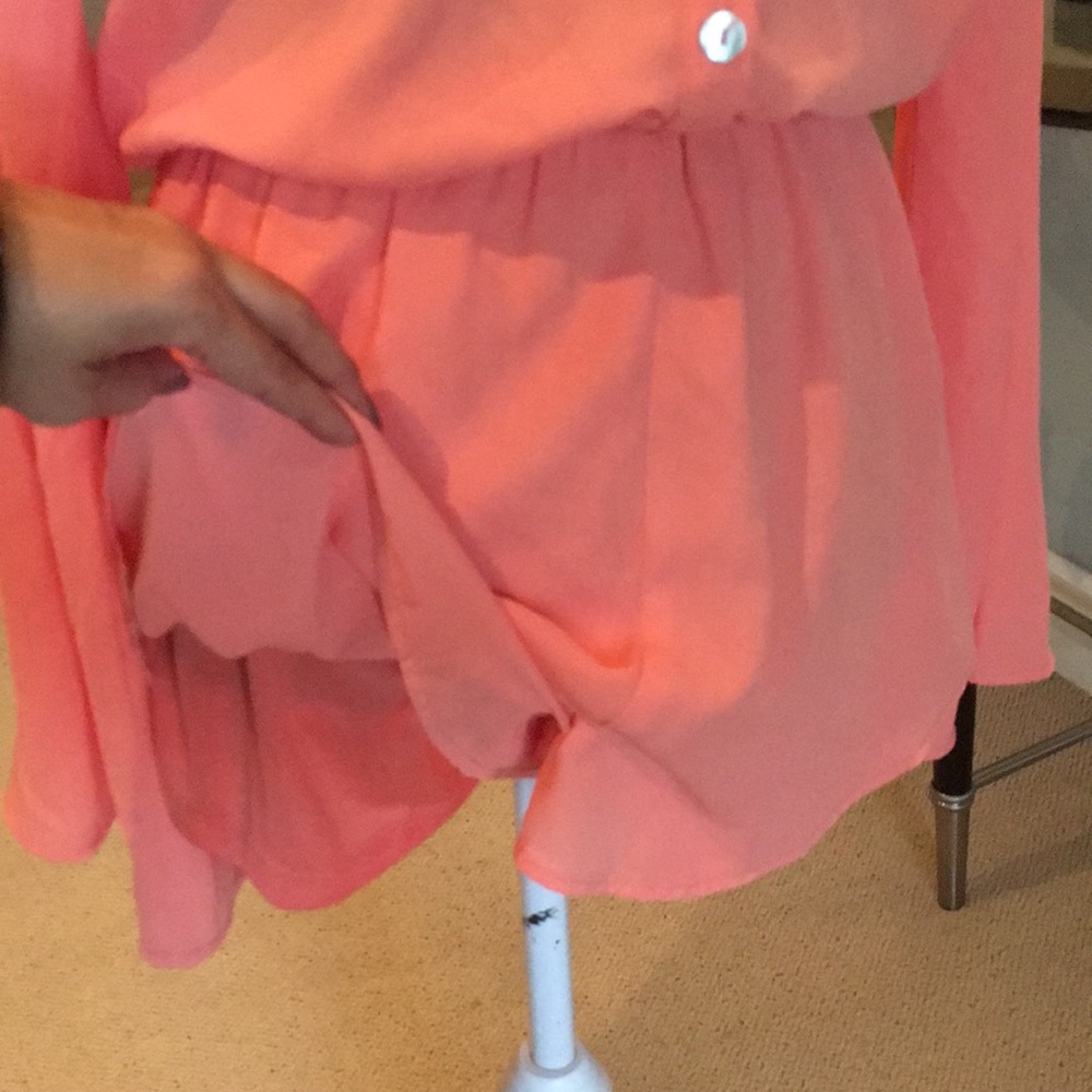 Short Romper - Picture 4 of 6
